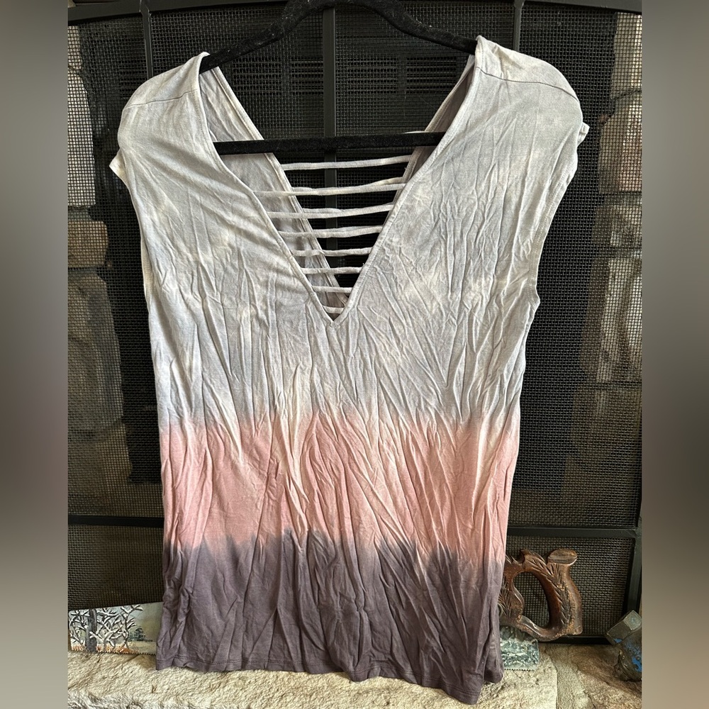 American Eagle Outfitters Pink and Gray Ombre Tank Top